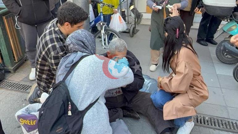 Sokak ortasında dehşete düşüren olay 14 yaşındaki çocuk yaşlı adamı hastanelik etti