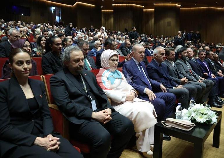 Cumhurbaşkanı Erdoğan ‘Bir Adam Yaratmak’ filminin galasına katıldı