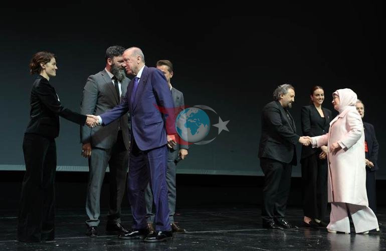 Cumhurbaşkanı Erdoğan ‘Bir Adam Yaratmak’ filminin galasına katıldı