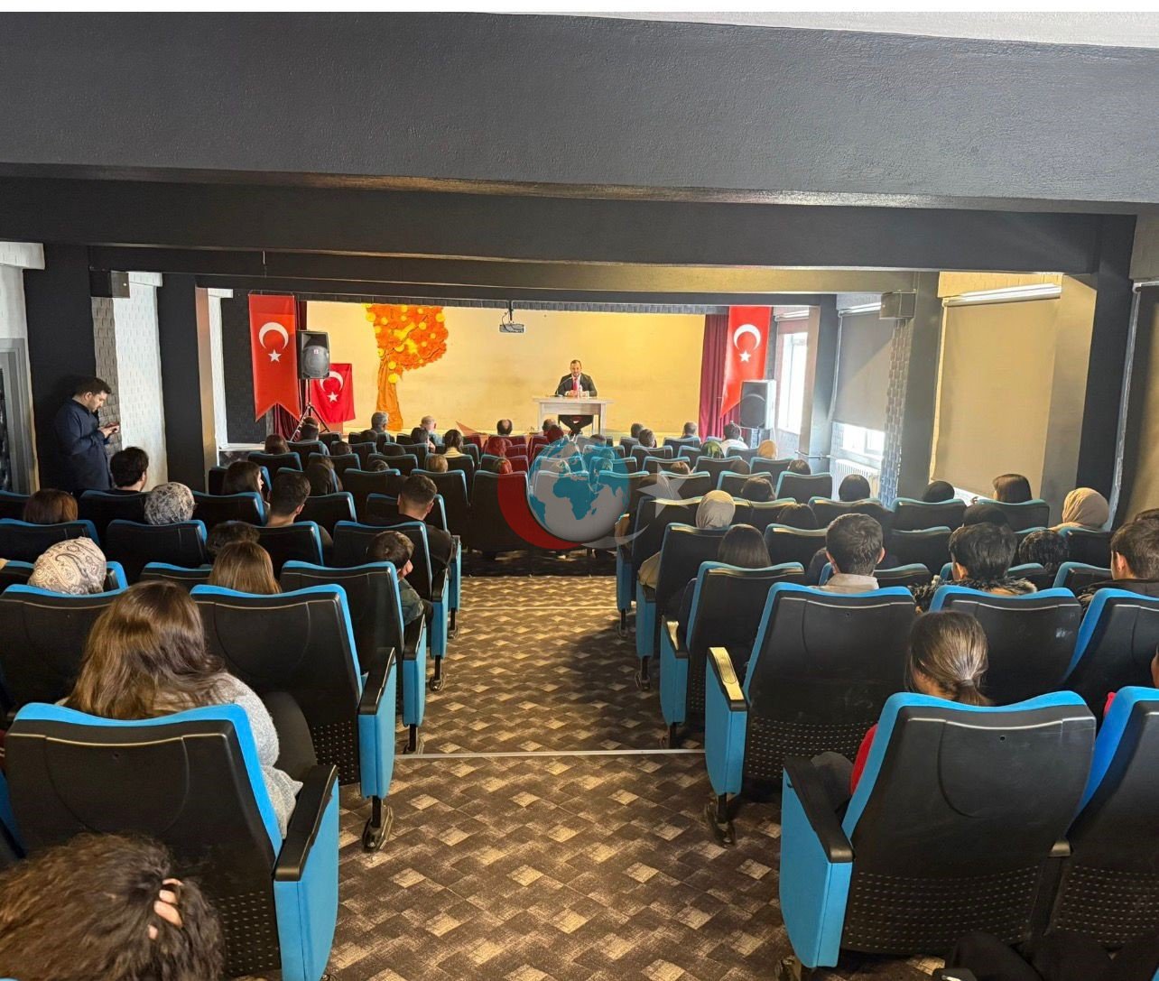 Narman&rsquo;da LGS ve YKS öğrencilerine motivasyon semineri düzenlendi