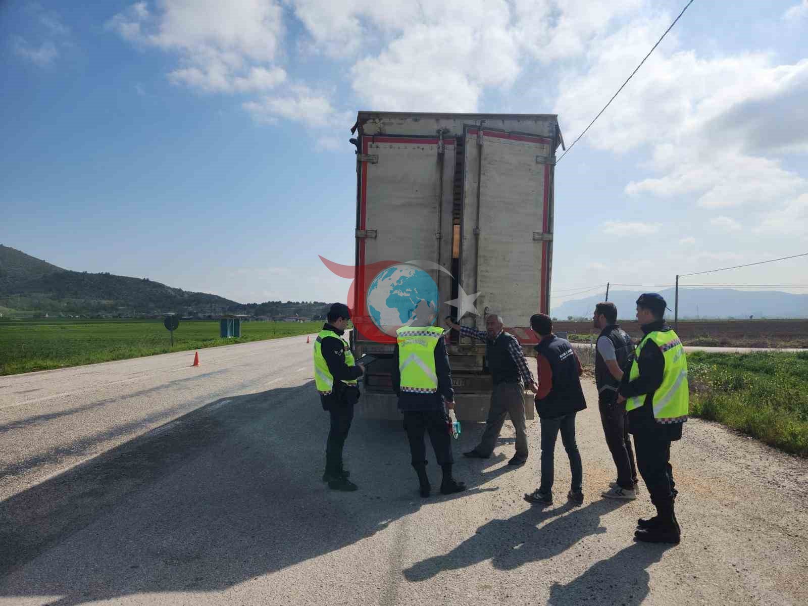 Bilecik&rsquo;te Kurban Bayramı öncesi hayvan sevkiyatına sıkı denetim