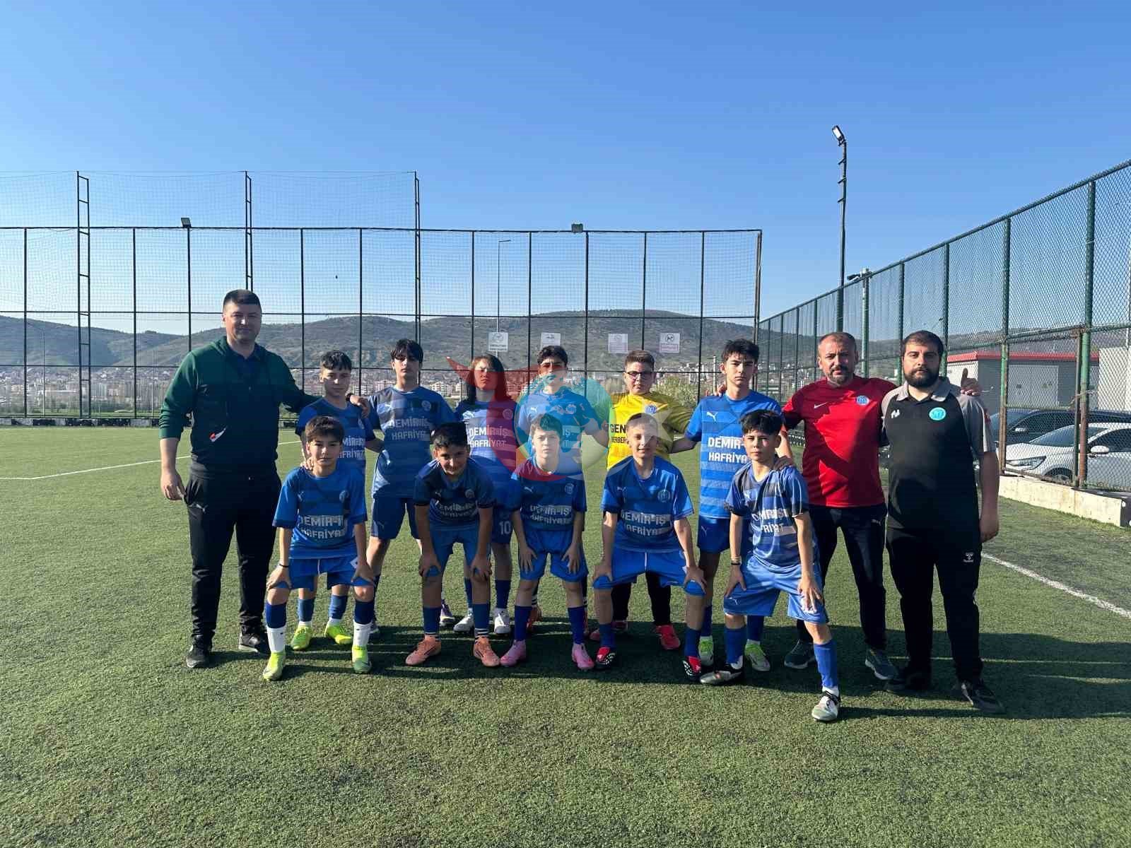 𐰋𐰃𐰠𐰀𐰲𐰃𐰚 𐰆13 𐰏𐰀𐰨𐰠𐰀𐰼 𐰠𐰃𐰏𐰃'𐰦𐰀 𐰃𐰚𐰨𐰃 𐰴𐰀𐰯𐱃𐰀𐰣𐰃𐰣 𐰀𐰺𐰑𐰃𐰦𐰀𐰣