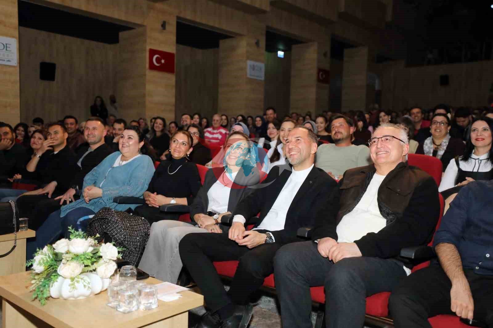 Niğde 3. Tiyatro Festivali sona erdi
