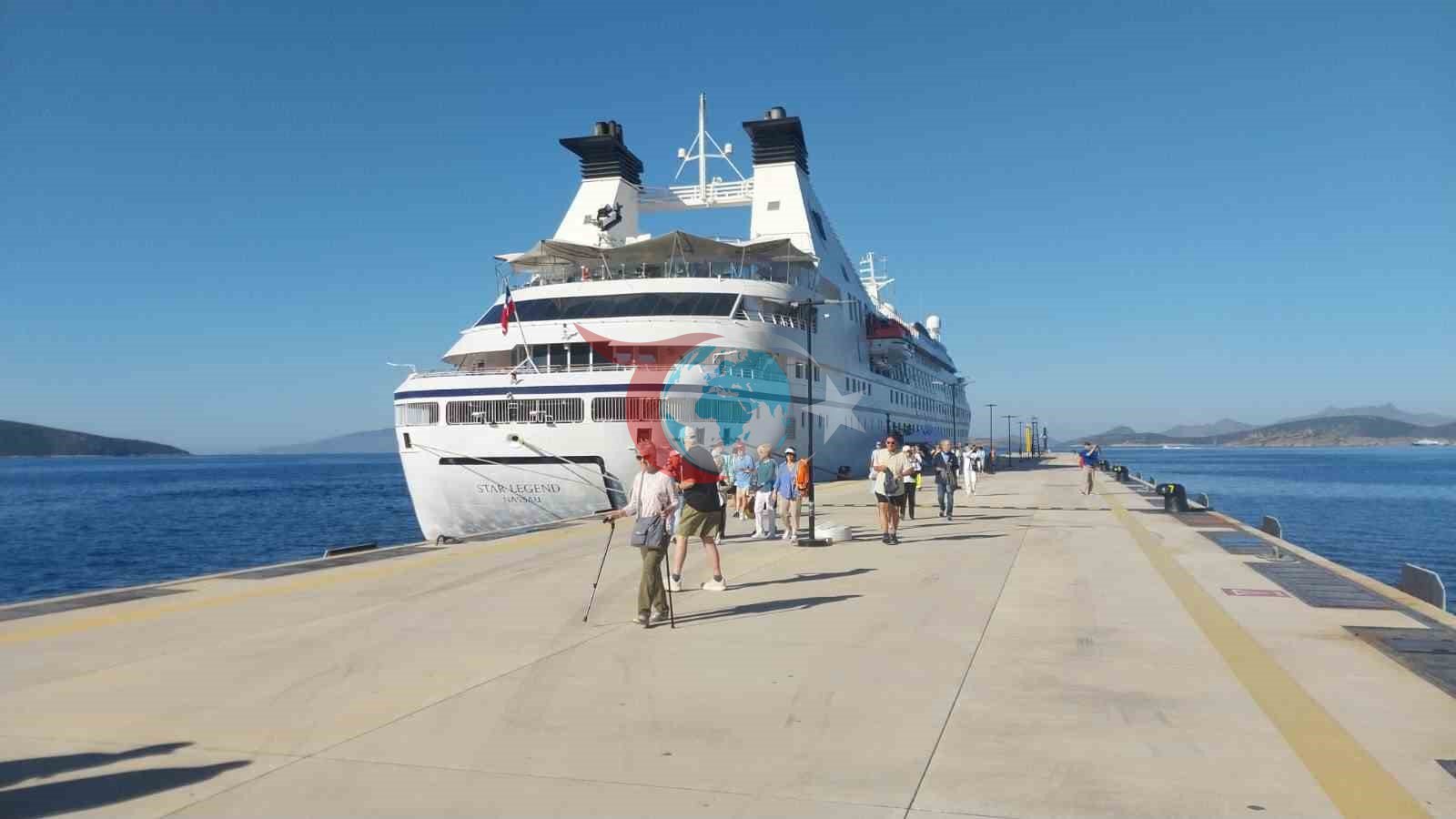 Bodrum’a 274 yolcusuyla geldi