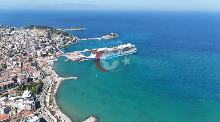 Kuşadasına kruvaziyerle 4 bin 600 turist geldi
