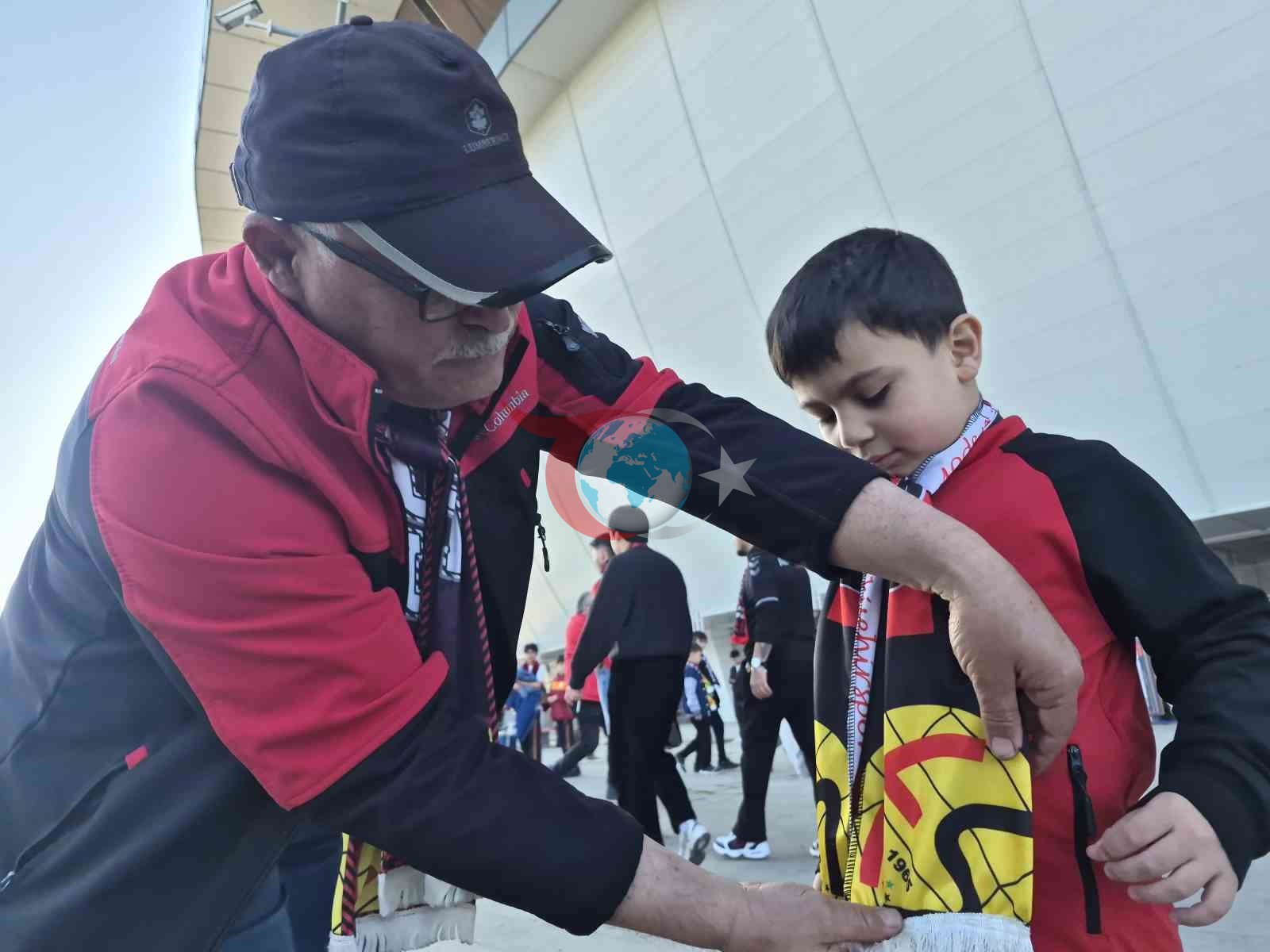 Eskişehirspor&rsquo;un kritik karşılaşmasına dede-torun geldiler