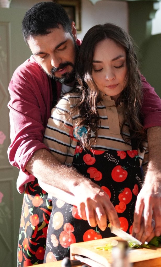 Halil İbrahim Ceyhan ve Zeynep Tuğçe Bayat sürpriz filmde buluştu