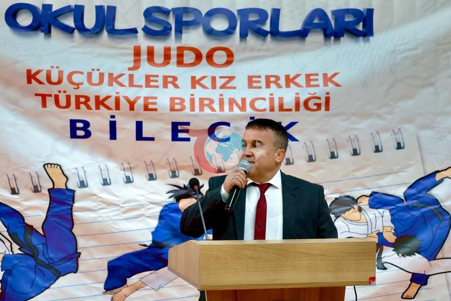 63 ilden 355 sporcu judo şampiyonası için Bilecik&rsquo;te mücadele ediyor