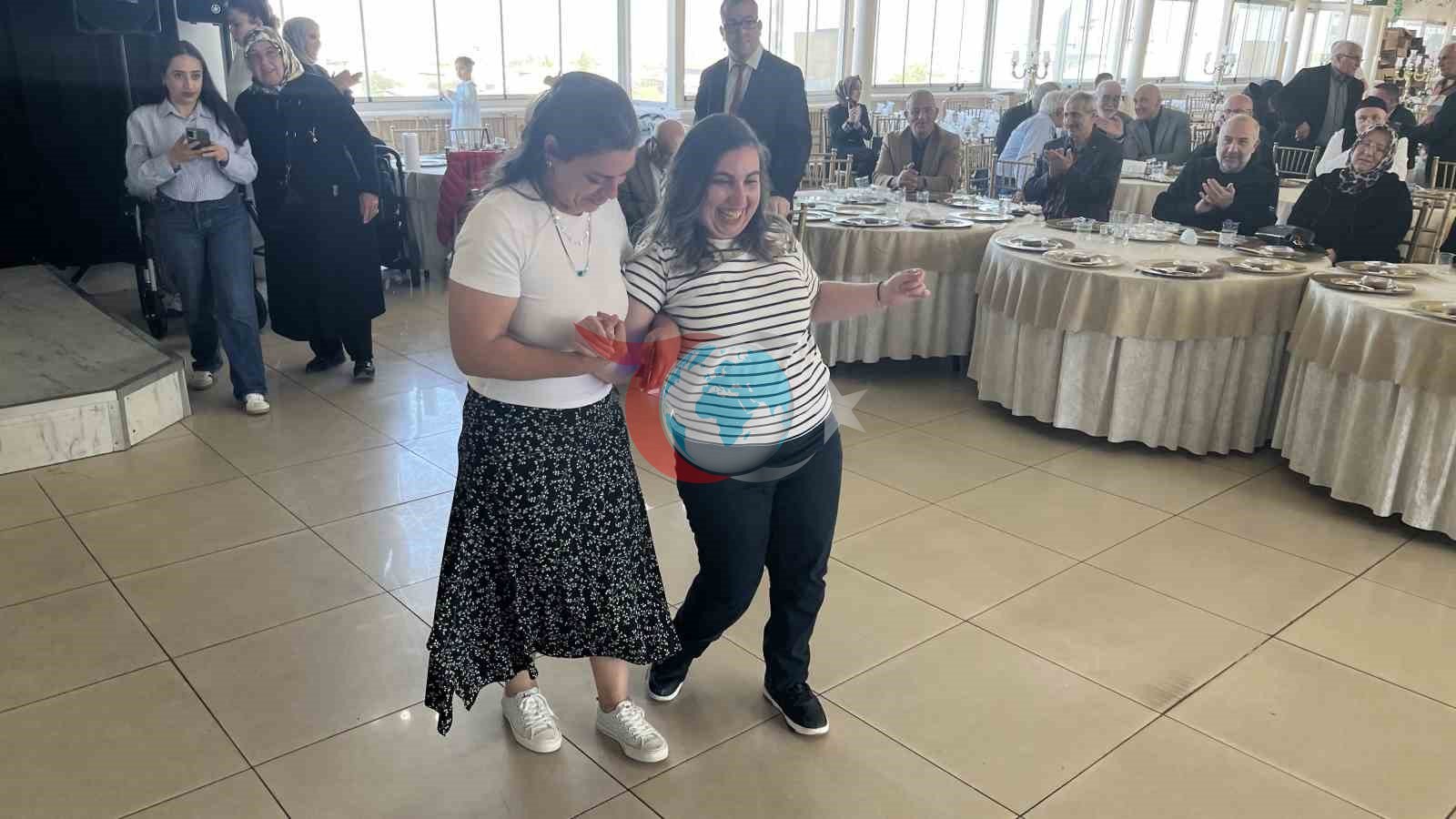 𐰀𐰤𐰏𐰀𐰠𐰠𐰃 𐰋𐰃𐰼𐰀𐰘𐰠𐰀𐰼𐰃𐰤 𐰢𐰆𐱃𐰞𐰆𐰞𐰸 𐰏𐰇𐰔𐰖𐰀𐱁𐰞𐰀𐰺𐰃: 𐰉𐰀𐰍𐰃𐰢𐰽𐰃𐰔𐰞𐰶 𐰖𐰆𐰞𐰦𐰀 𐰋𐰇𐰘𐰜 𐰀𐰑𐰃𐰢