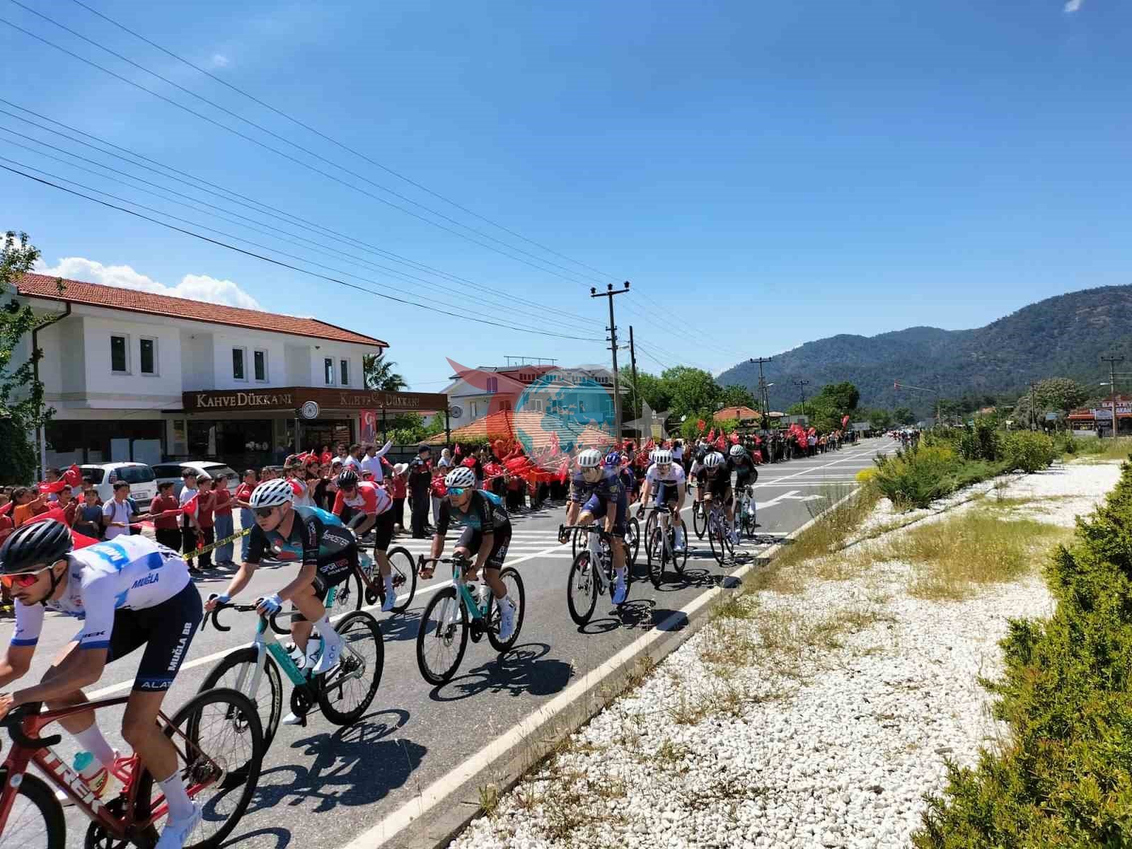 Bisikletçilere Köyceğiz&rsquo;de alkışlı destek