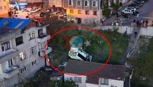 Kağıthanede feci kaza Evin çatısına düşen okul servisinin şoförü öldü