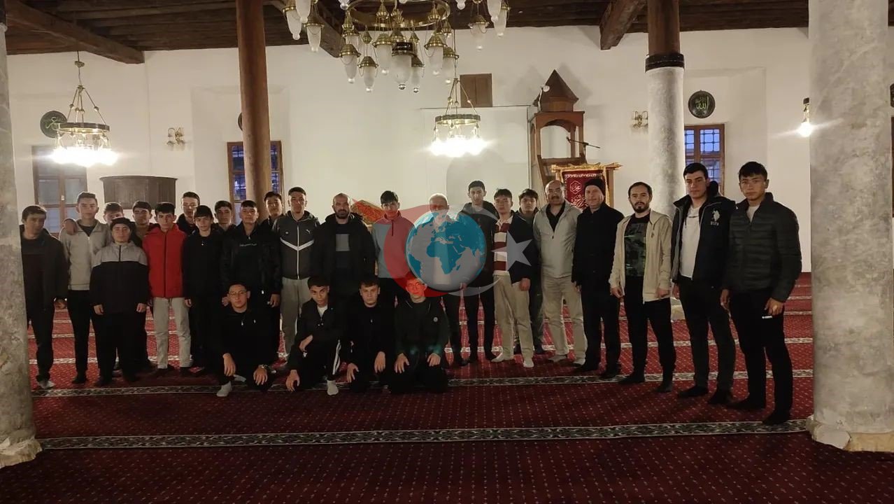 Şuhut’ta Sabah Namazı Etkinliği ile Birlik Beraberlik