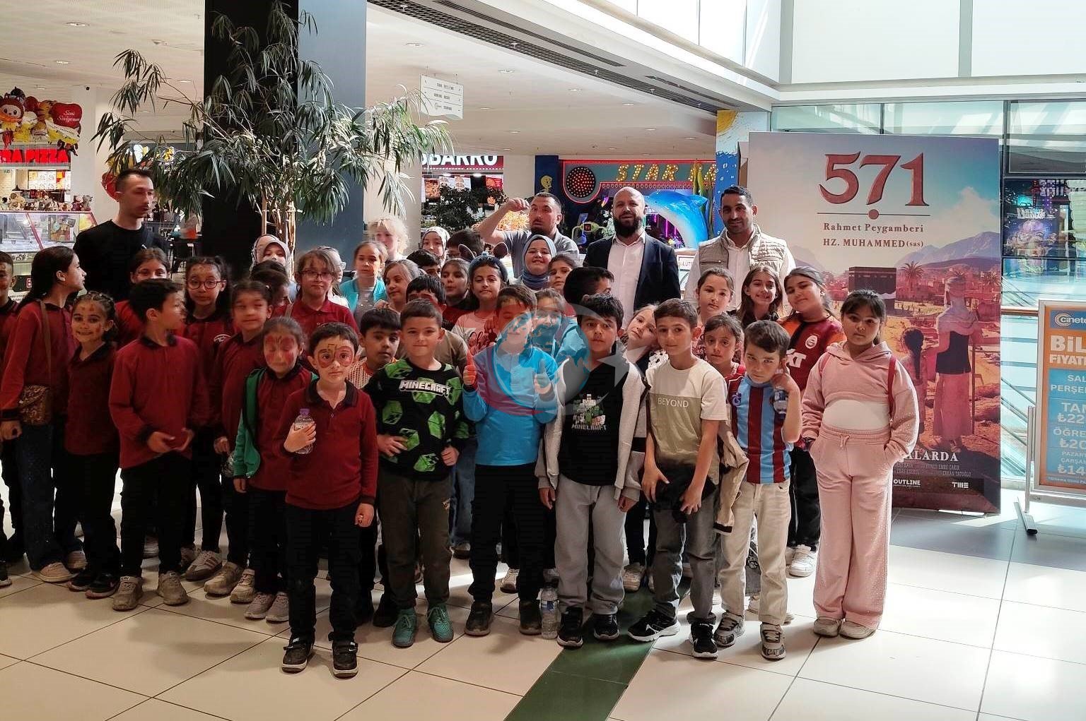 Aslanapa’da Kur’an Kursu Öğrencileri İçin Anlamlı Film Etkinliği