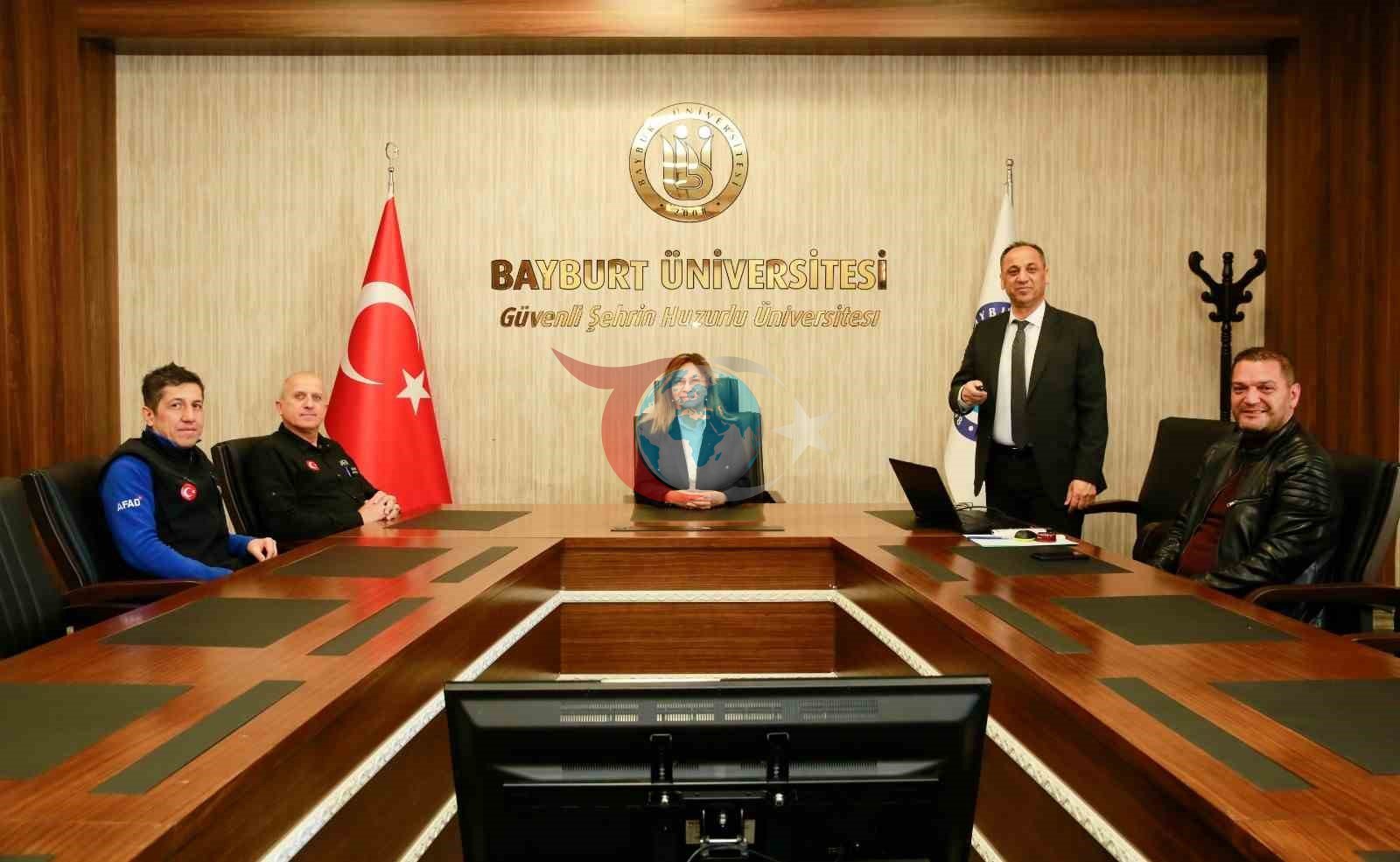 Bayburt Üniversitesi'nde Afet Yönetimi Stratejileri Tartışıldı