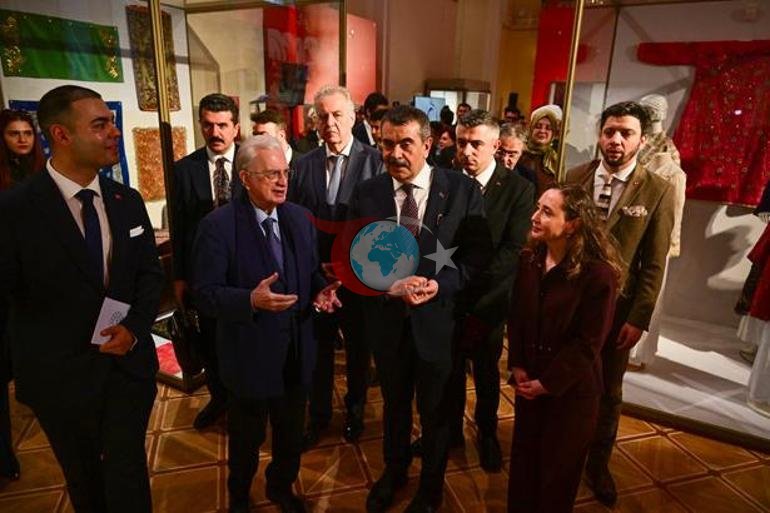 Dünyanın kalbinde Türk imzası Osmanlı zarafeti Gelin Hazineleri Rusya’da sahnede