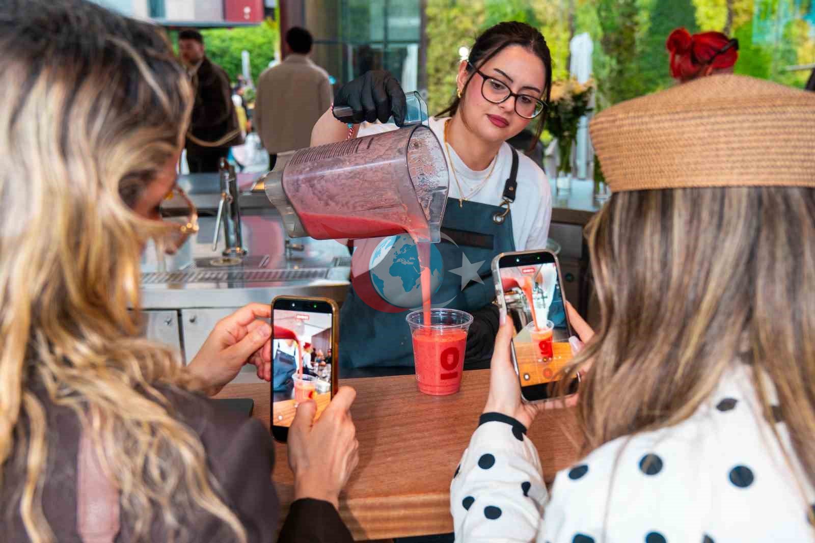 Espressolab, Yaz Menüsünü ve Hollanda'daki Yeni Mağazasını Tanıttı