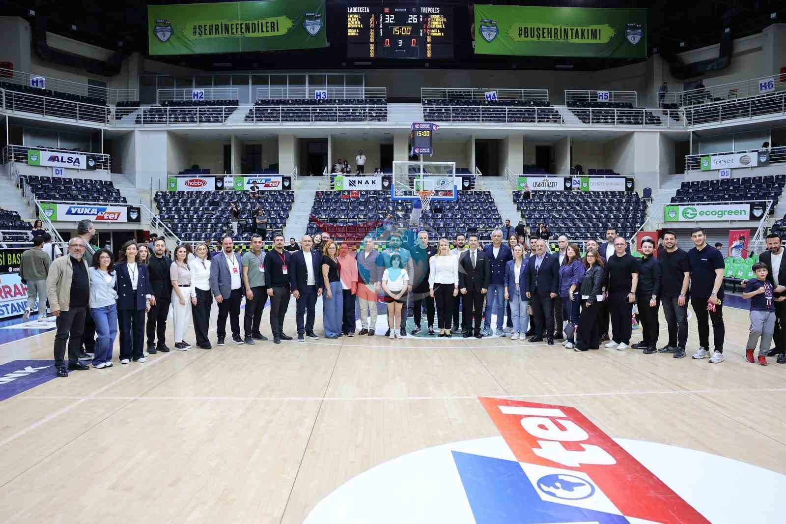 Merkezefendi Basketbol Takımı, Eğitim İçin Parkede