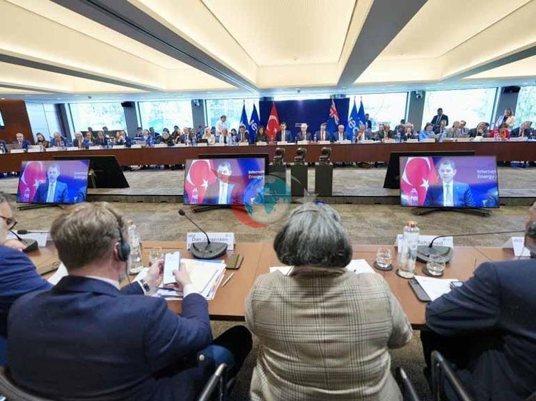 Bakan Kurum: Yapılması gereken en kritik atılım, temiz enerjiye geçişi hızlandırmak