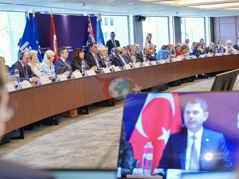 Bakan Kurum: Yapılması gereken en kritik atılım, temiz enerjiye geçişi hızlandırmak