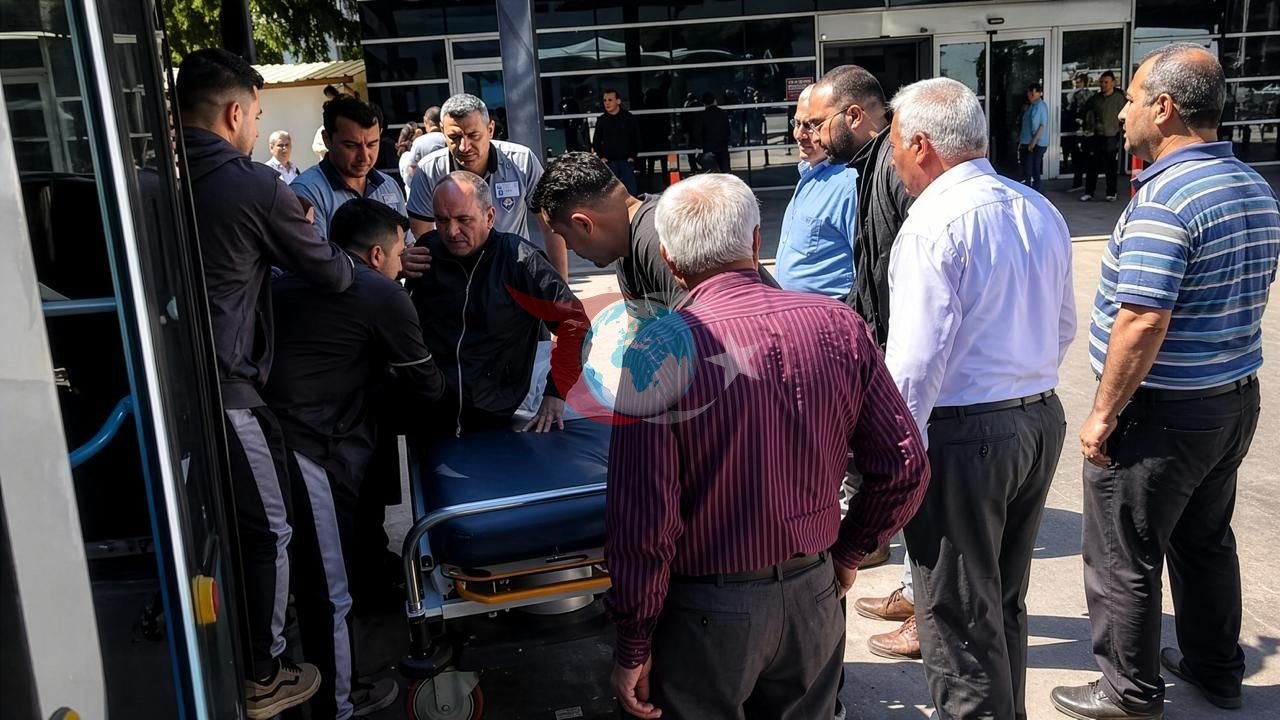 Halk Otobüsü Şoföründen Örnek Davranış: Fenalaşan Yolcuyu Hızla Hastaneye Ulaştırdı