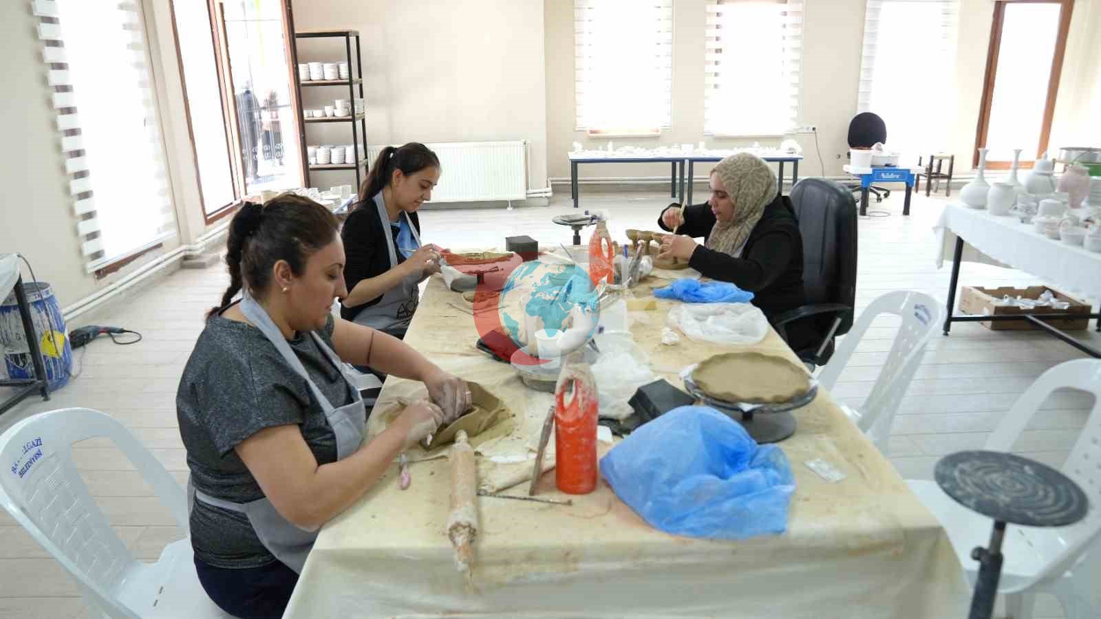 Battalgazi'de Kadın Kolları, Belediyenin Yatırımlarını İnceledi