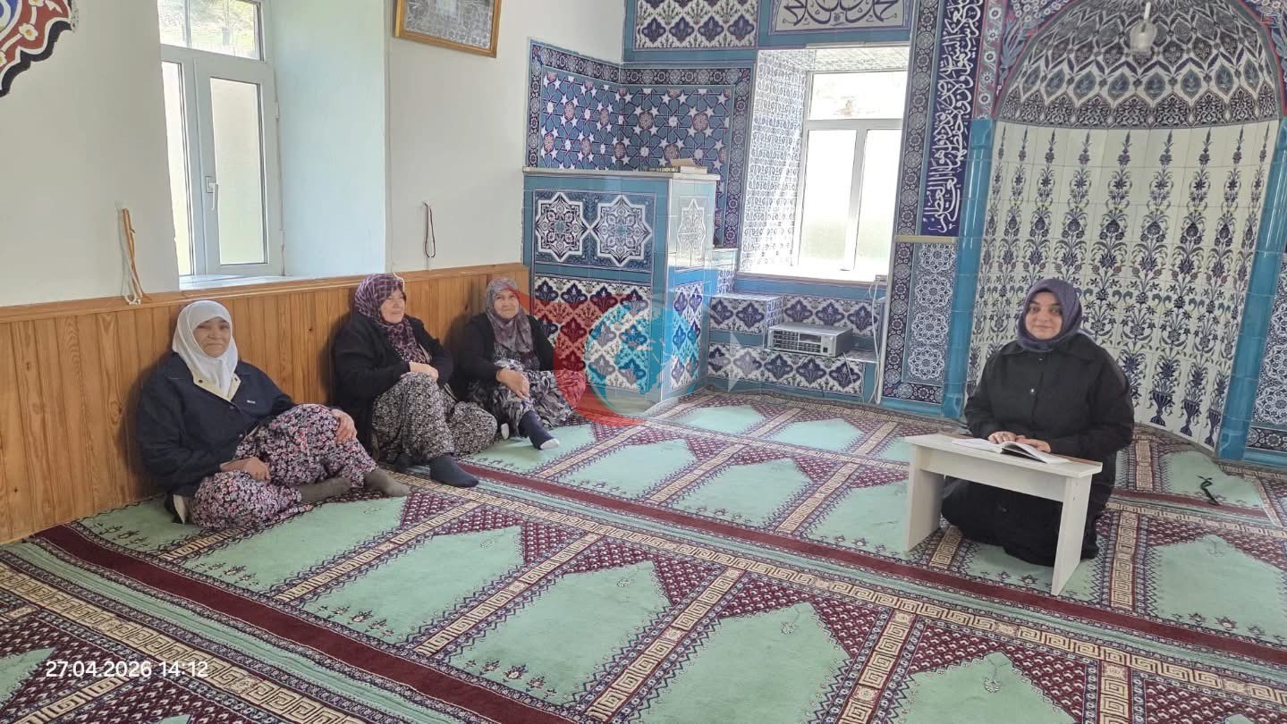 Bozüyük'te Kadınlar İçin Eğitim ve Sohbet Programları Düzenlendi