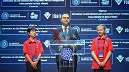 Bakan Kacır: Cesur, meraklı ve özgüveni yüksek bir nesil yetişiyor