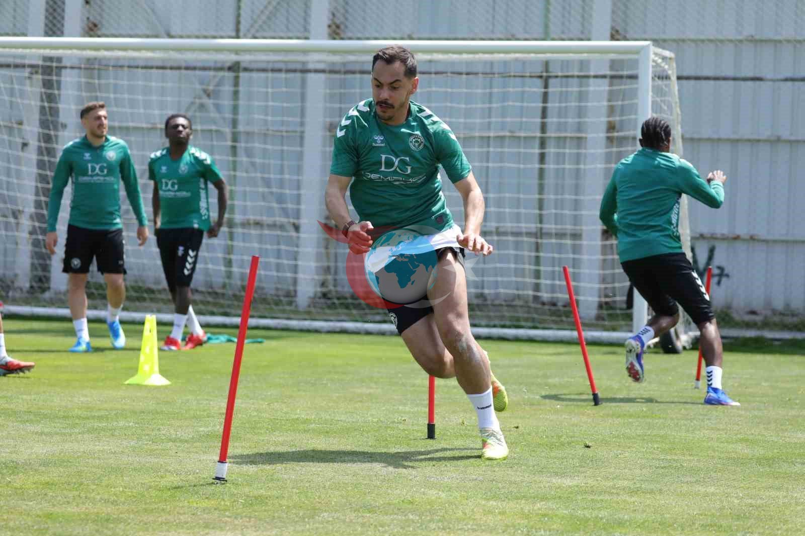 Konyaspor, Çaykur Rizespor Maçı İçin Hazırlıklarını Tamamladı
