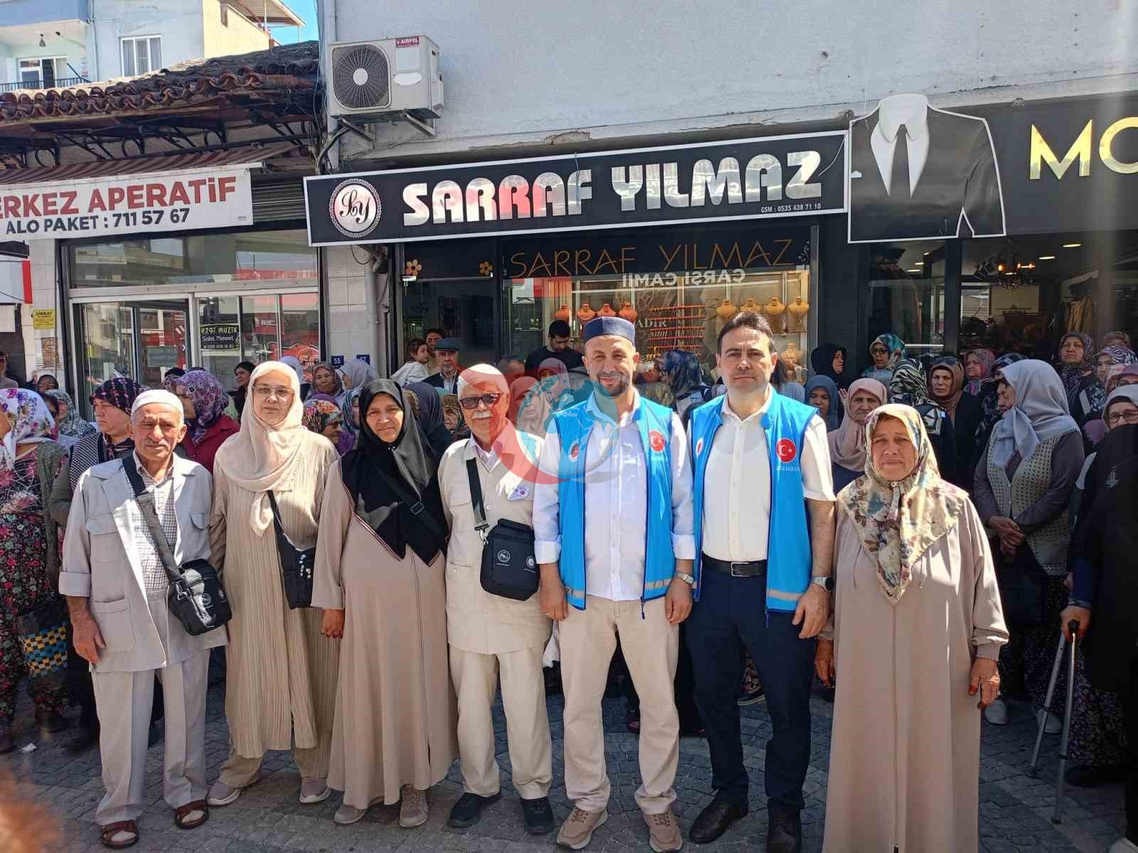 Çine'de Hacı Adayları Coşkulu Bir Törenle Yola Çıktı