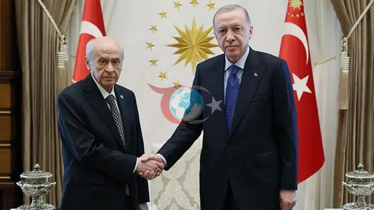 Erdoğan ve Bahçeli Cumhurbaşkanlığı Külliyesi'nde Bir Araya Geldi