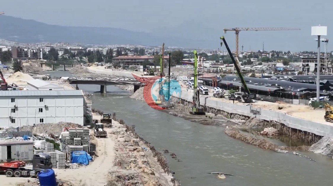 Asi Nehri ıslah ve taşkın önleme projesinde çalışmalar sürüyor
