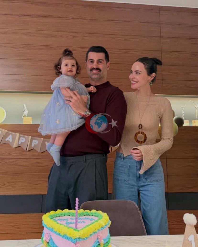 Demirel Ailesinin En Yeni Üyesi: Yasmin Bebeğin Instagram Kareleri Rekor Kırdı