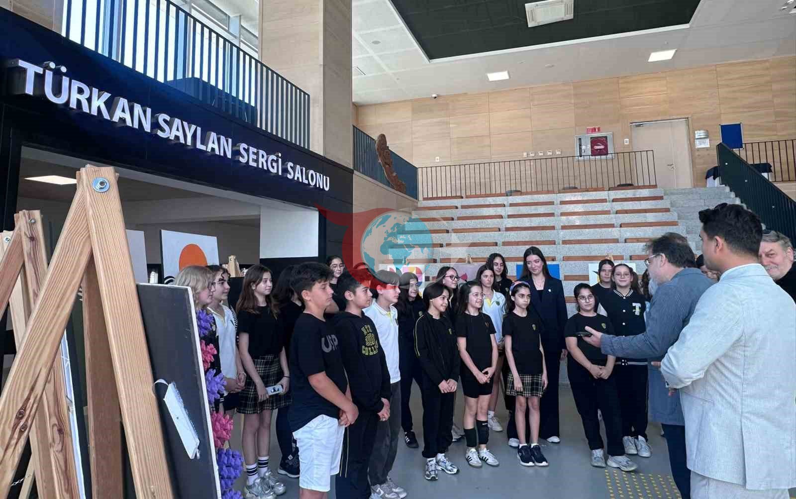 MTK Koleji Ortaokulu öğrencilerinden karma resim sergisi