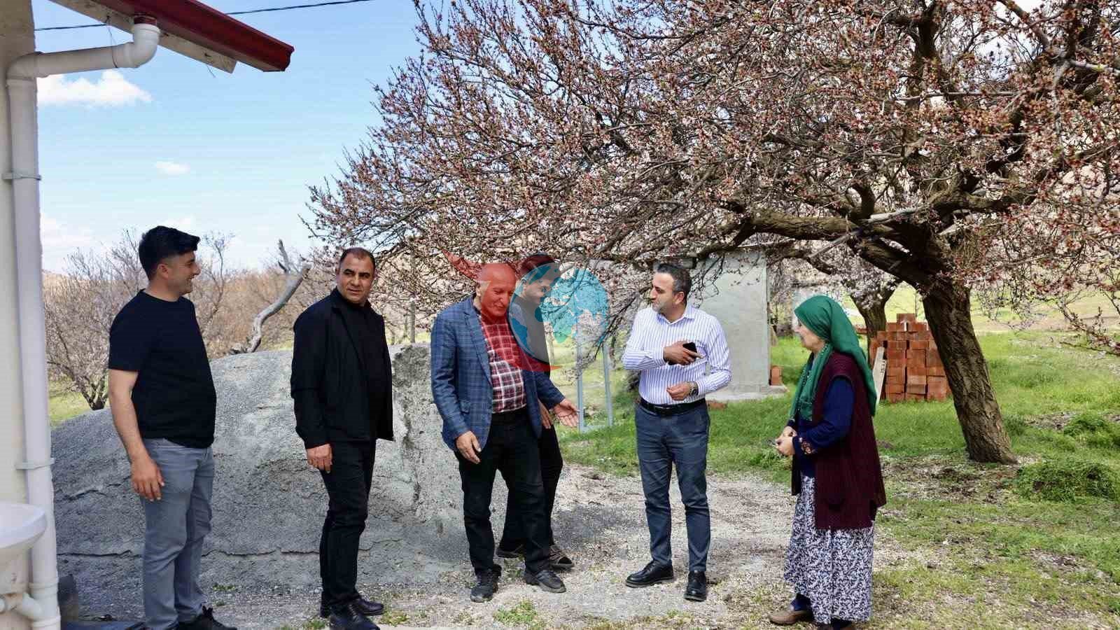 Başkan Ulutaş Mahallelerde Halkla Buluştu