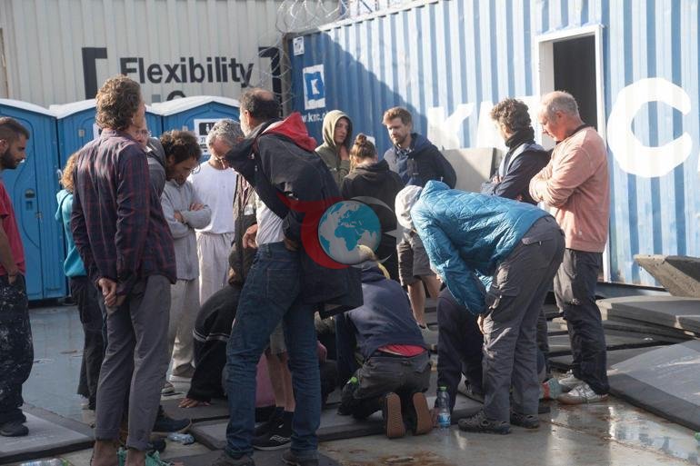 İsrail, Sumud Filosundan alıkonulan 2 aktivisti serbest bırakmadı