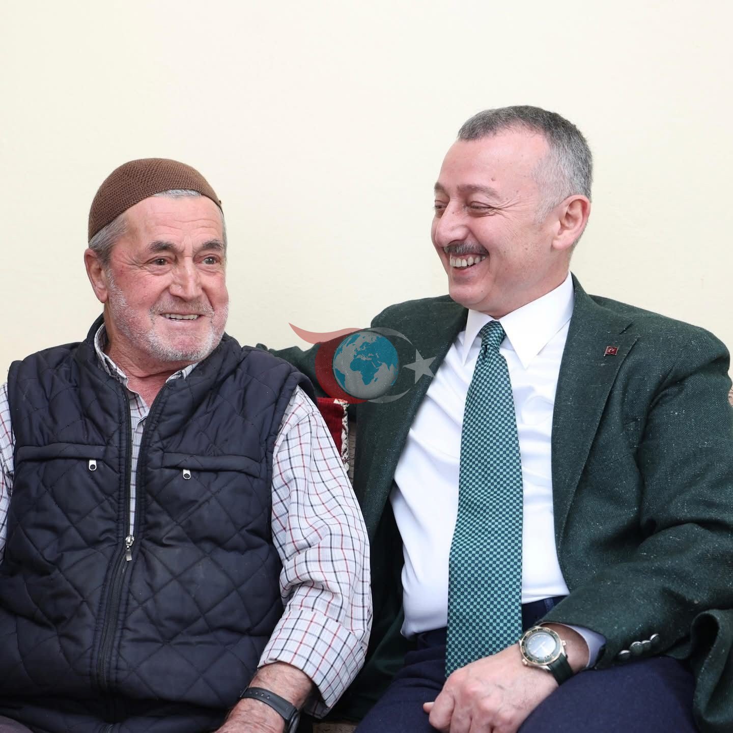 Büyükakın'dan Cavit Dedeye Anlamlı Ziyaret