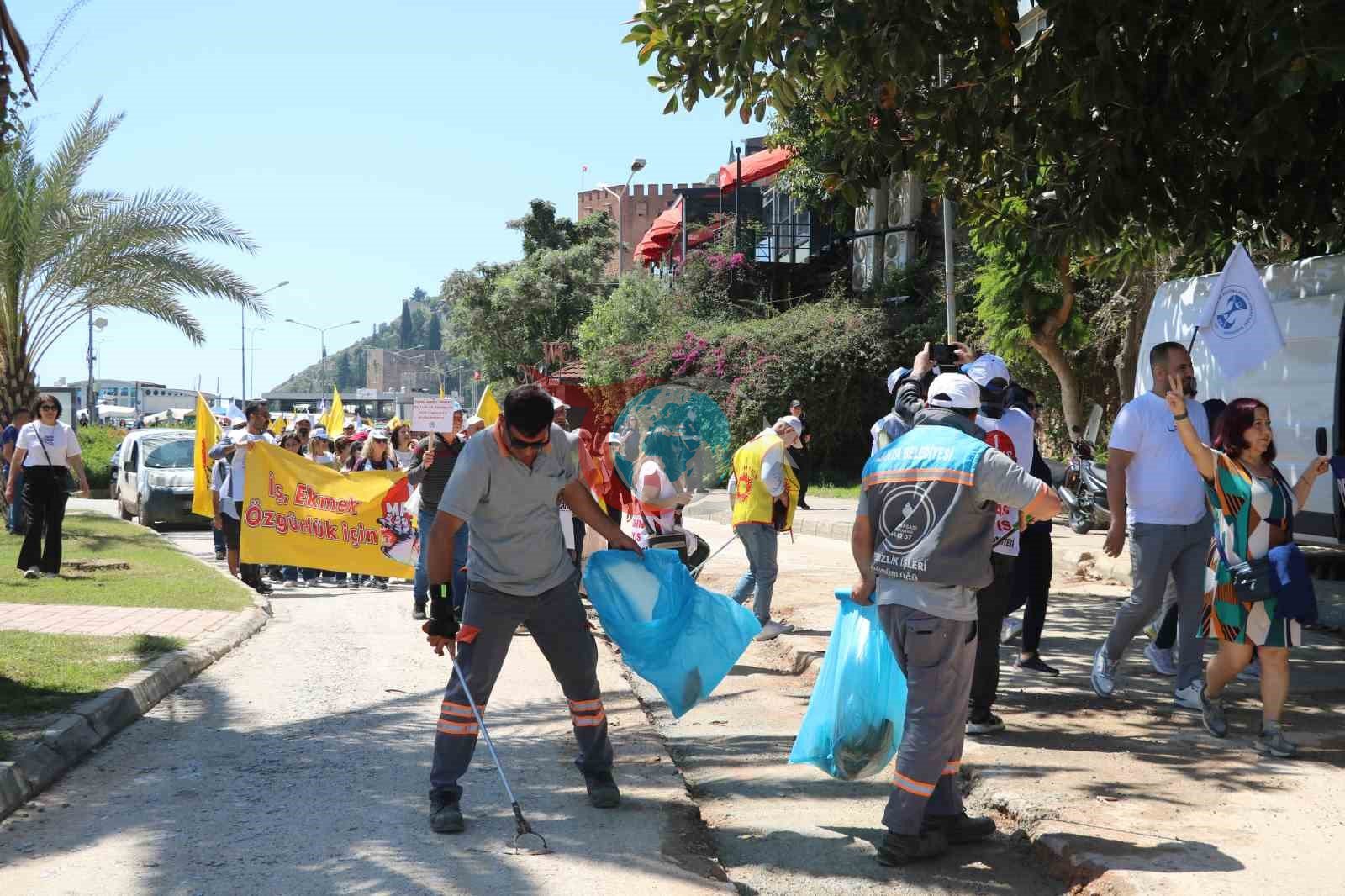 Emek Günü’nde Alanya’da Renkli Kutlamalar ve Çalışkan İşçiler