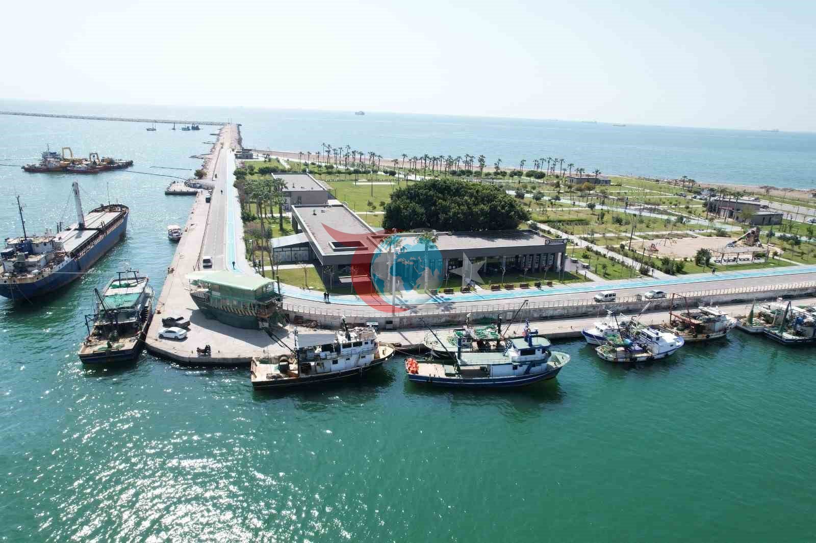 Akdeniz&rsquo;de ikinci &rsquo;Bilgi Limanı Kütüphanesi&rsquo; hizmete girdi