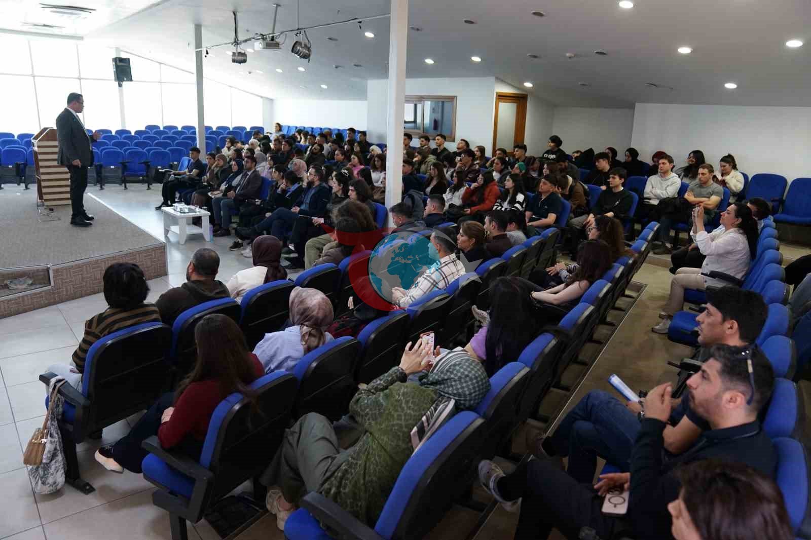 Esenyurt'ta Gençlere Yapay Zeka Döneminde Kariyer Rehberliği Sağlandı