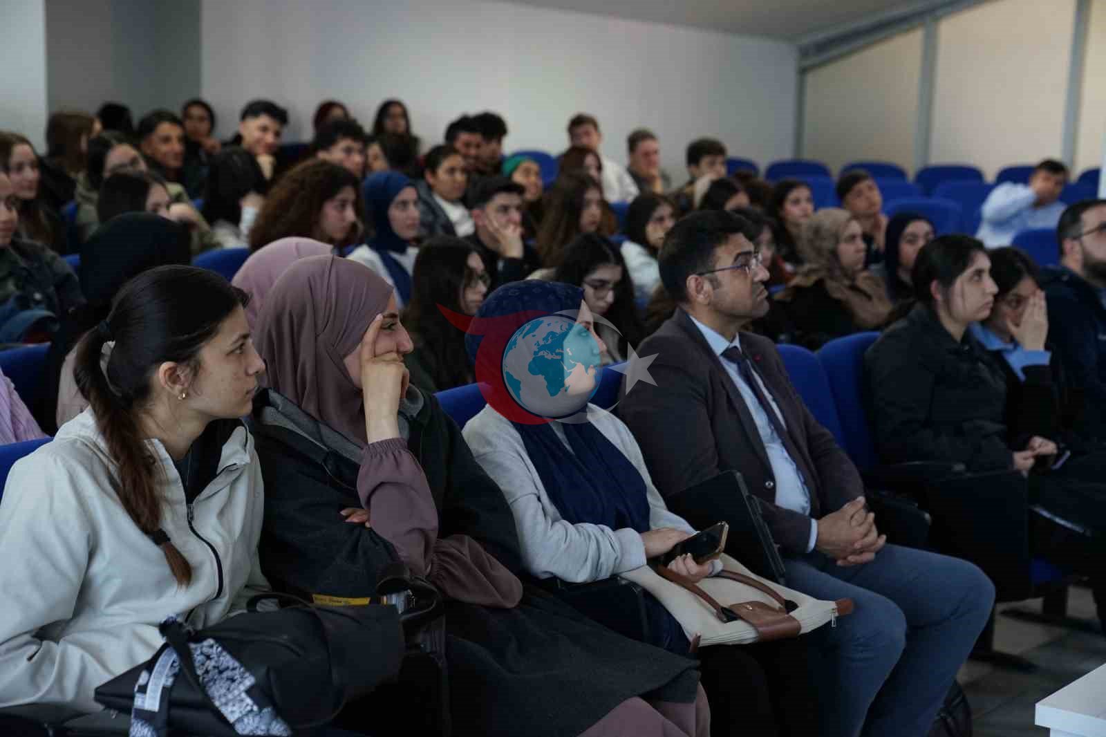 Esenyurt’ta gençlere yapay zeka çağında kariyer rehberliği