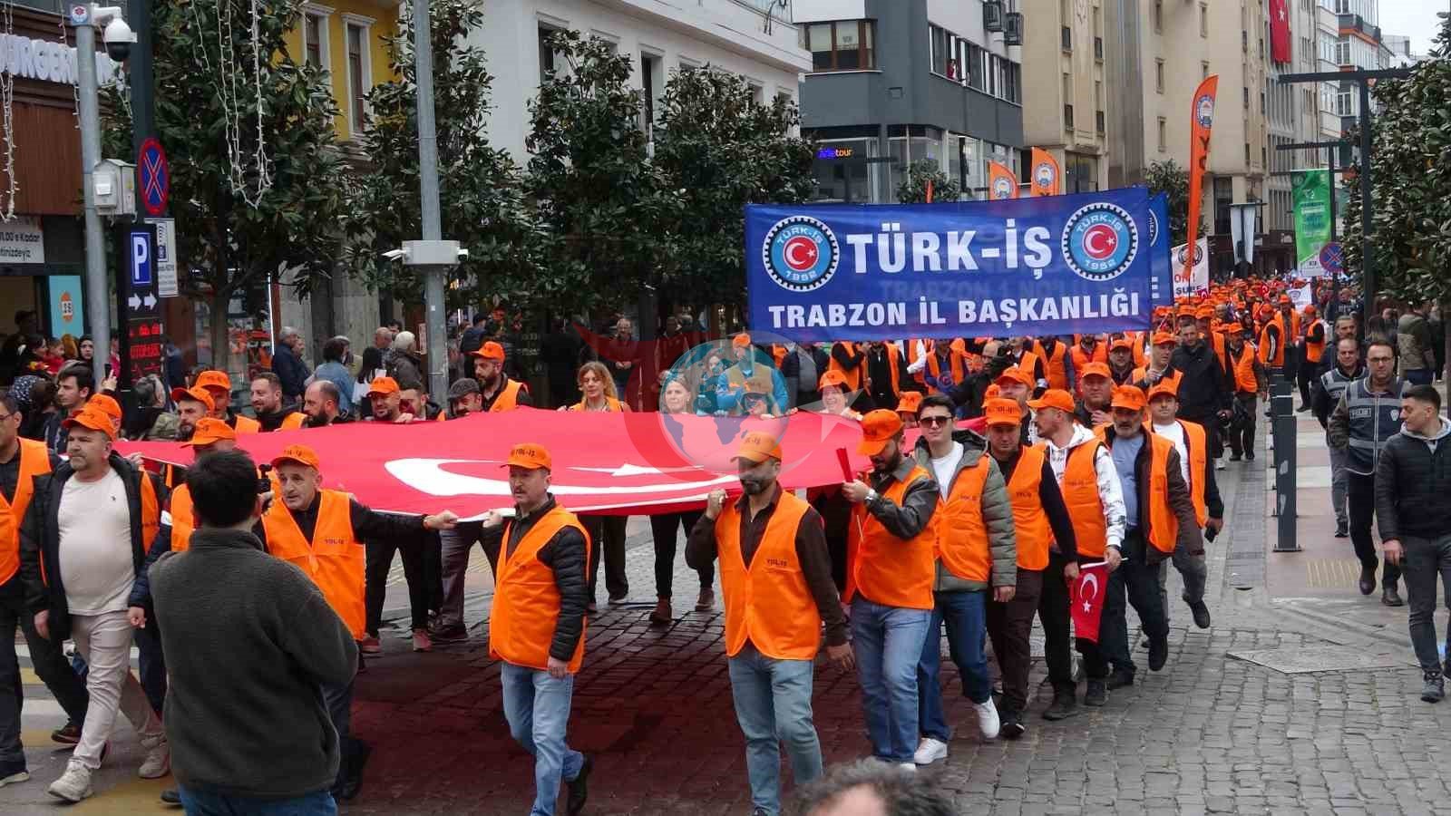 Trabzon'da 1 Mayıs İşçi Bayramı Coşkuyla Kutlandı