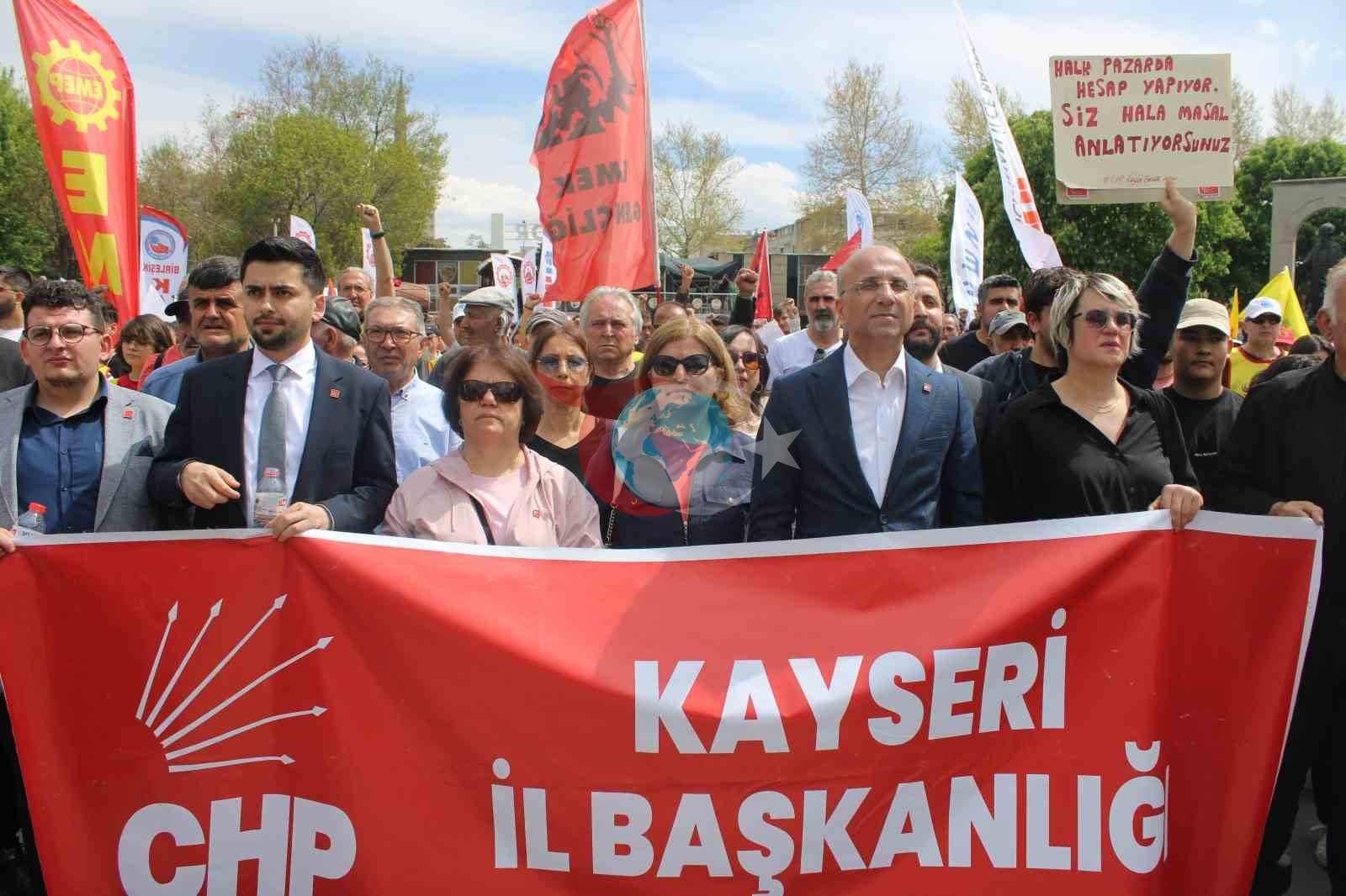 Kayseri&rsquo;de 1 Mayıs halaylarla kutlandı
