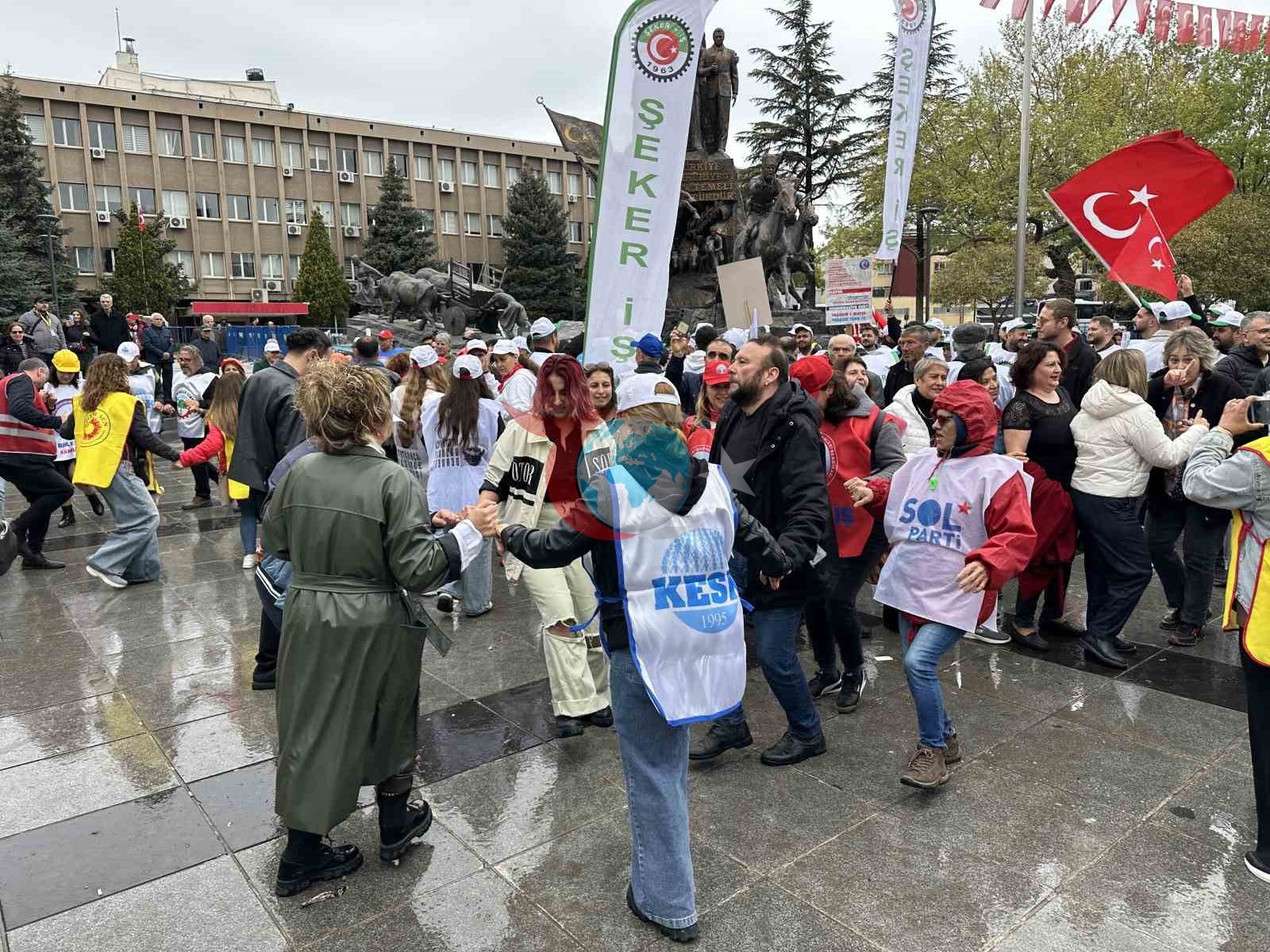 Uşak’ta 1 Mayıs Coşkuyla Kutlandı