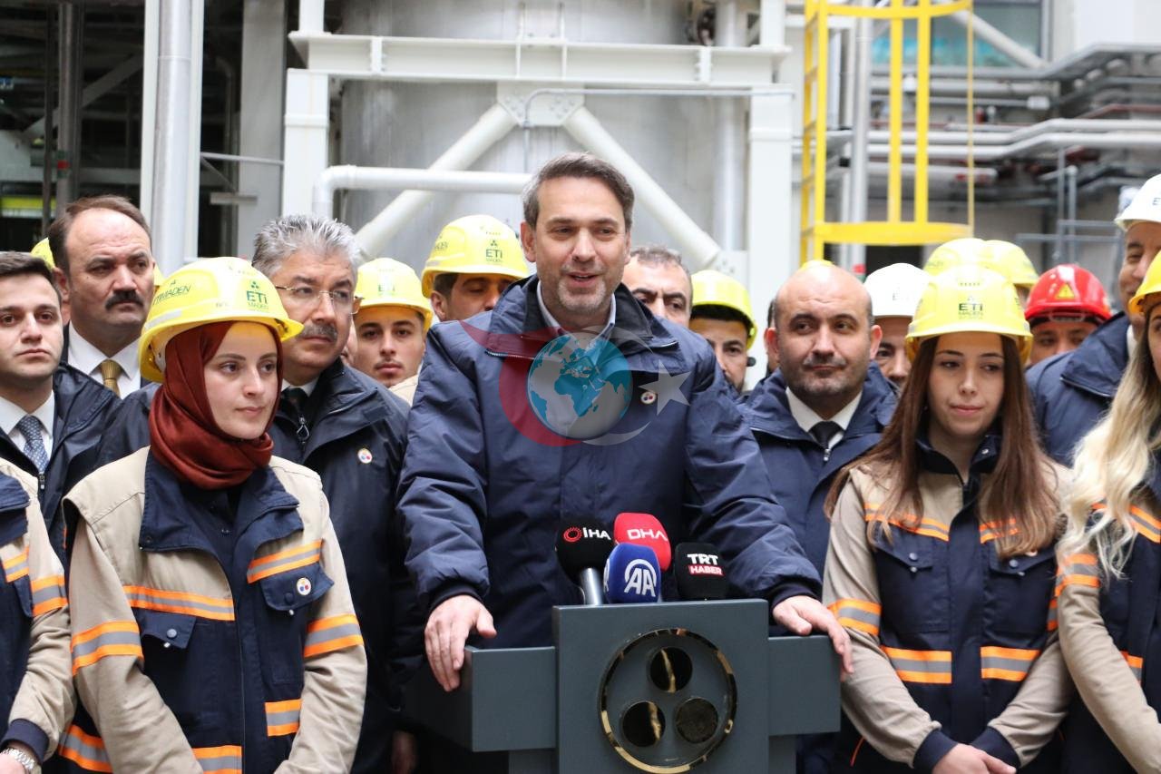 Enerji ve Tabii Kaynaklar Bakanı Alparslan Bayraktar, 1 Mayıs'ta Eskişehir'i ziyaret ederek toplam 500 milyon dolar değerinde üç yeni tesisin müjdesini verdi. Sadece Penta 6 tesisi ile bölgede 300 kişiye yeni istihdam kapısı açılacak.