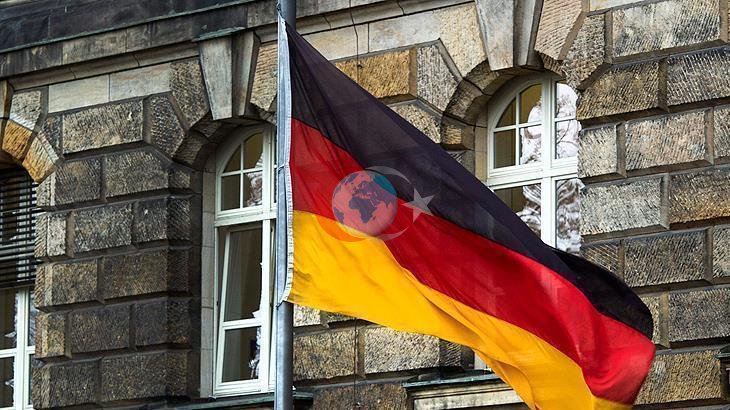 Almanya'da Türk İslam Merkezi'ne Çirkin Saldırı: Domuz Başı ve Tahrip Edilen Duvar
