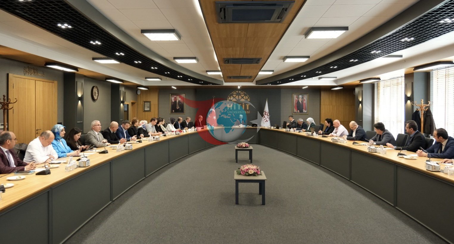 Hitit Üniversitesi&rsquo;nin kan bağışı duyarlılığına Kızılay&rsquo;dan gümüş madalya