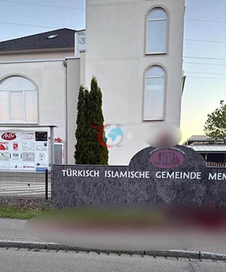Bavyera eyaletindeki Memmingen kentindeki bir caminin mermer duvarı