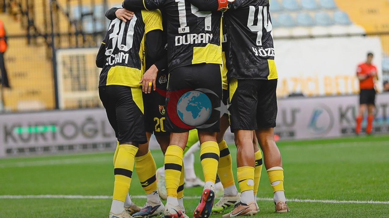 İstanbulspor'dan Tarihi Fark! 8-1'lik Zaferle Sezonu Kapattılar