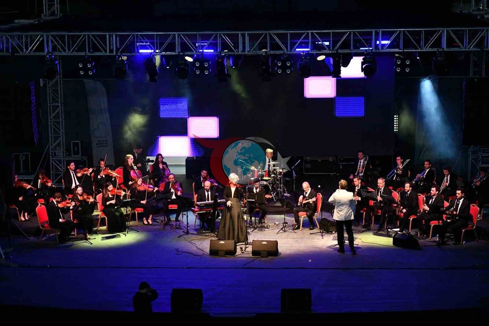 Balıkesir'de Caz Günü: Büyükşehir Belediyesi'nden Unutulmaz Senfonik Deneyim