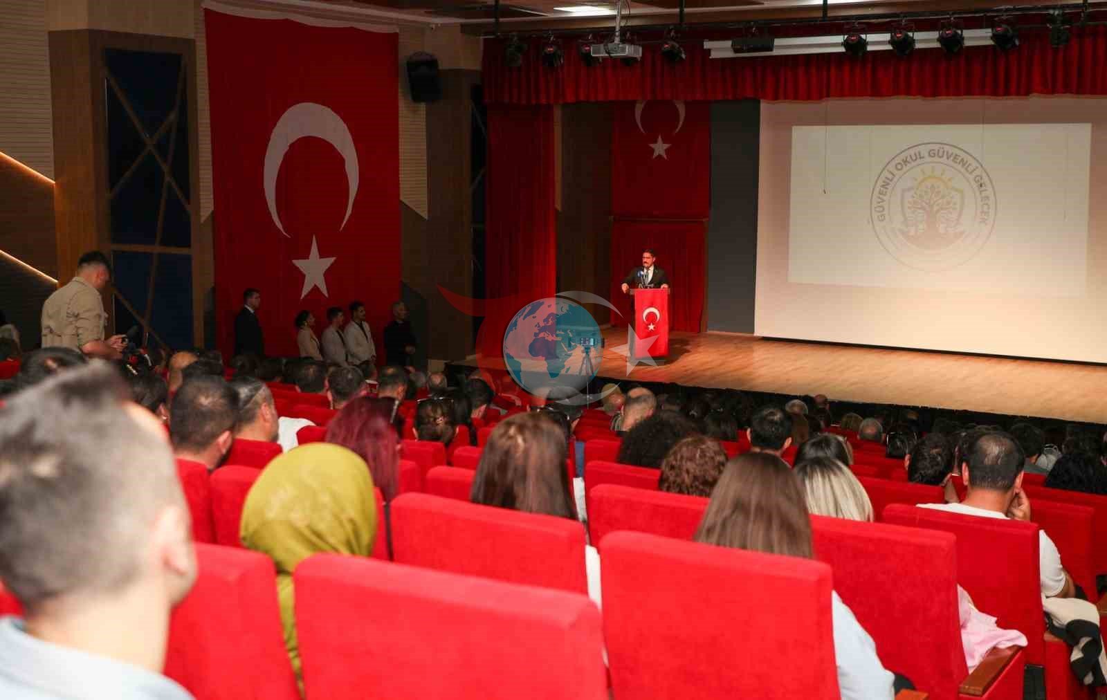 Hatay'da 'Güvenli Okul Güvenli Gelecek Projesi' Başladı